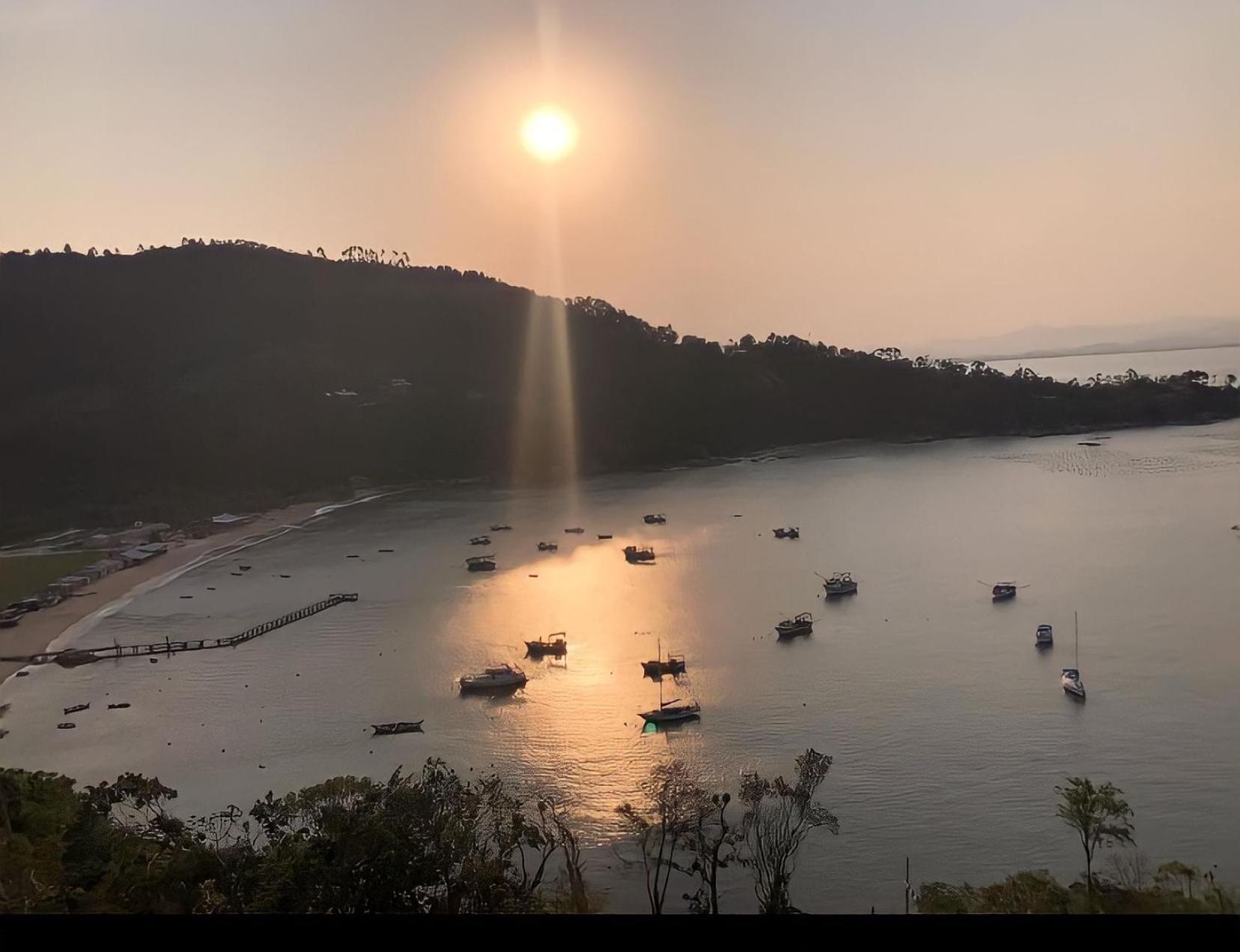 Mar De Bougainville Governador Celso Ramos Eksteriør billede